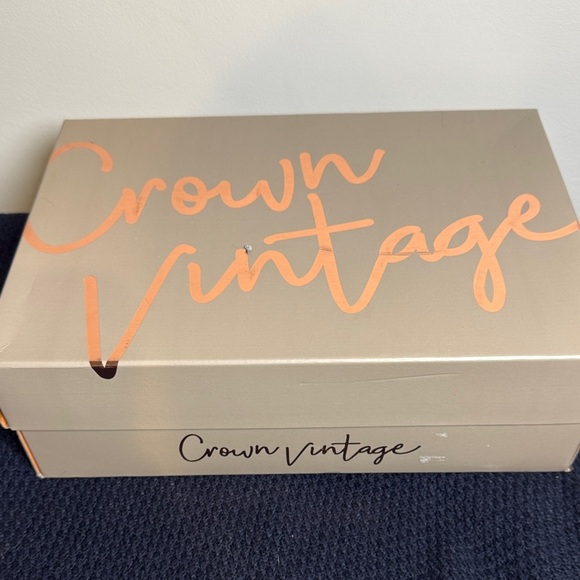 Crown Vintage Black Ankle Boots with Buckle - Picture 4 of 5